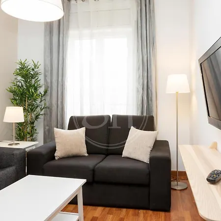 Cosy Nearly Sagrada Familia Vi 巴塞罗那